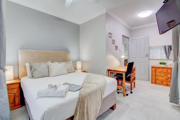 A la foto es mostra l'objecte Luxurious self-catering villa, step-free and pet-friendly situat a la ciutat de Centurion.