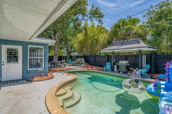 På billedet ses objektet Big Savings! 5br Poolside beliggende i byen Melbourne.