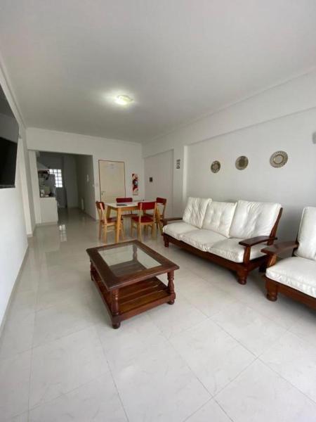 På bilden syns objektet DEPARTAMENTO Amplio en pleno centro som ligger i staden Puerto Madryn.