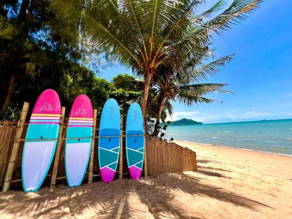 Natural Villas Na Jomtien Beachfront 4br Private Pool - Pattaya City