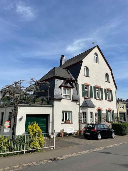 A la foto es mostra l'objecte Ferienwohnung Moselsteig situat a la ciutat de Bengel.
