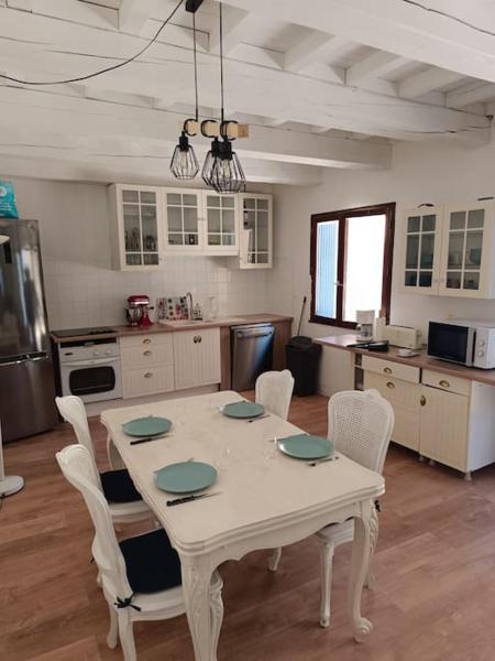A la foto es mostra l'objecte Maison cœur de village 300 m des gorges du gardon situat a la ciutat de Collias.
