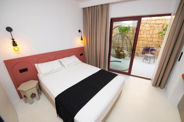 A la foto es mostra l'objecte Hotel Begonvil situat a la ciutat de Kas.