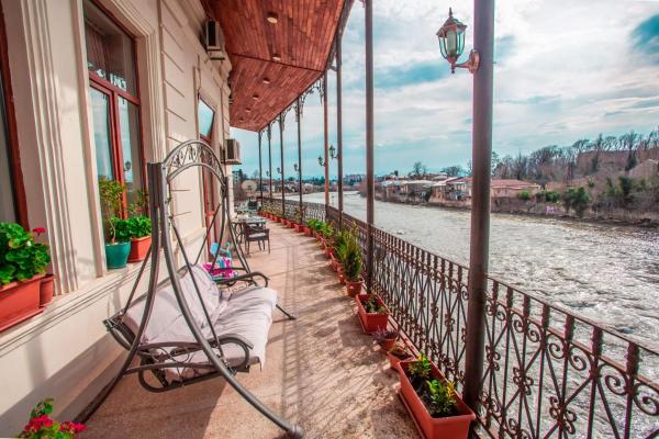 Hotel Labyrinth - Kutaisi