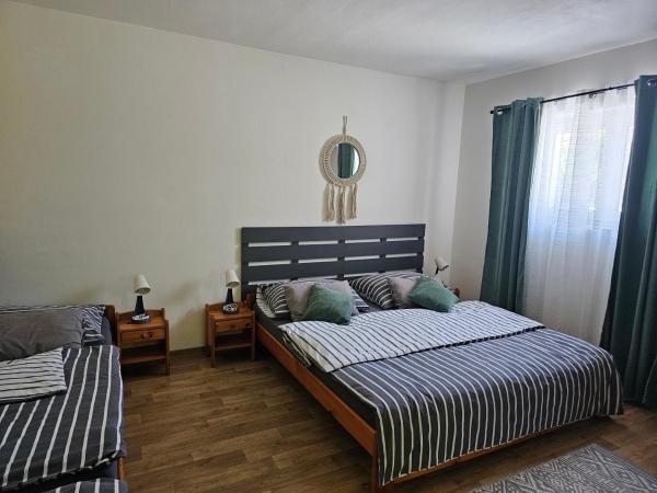 En la foto se muestra el objeto Penzion a Pizzerie Na Záložně ubicado en la ciudad de Brumovice.