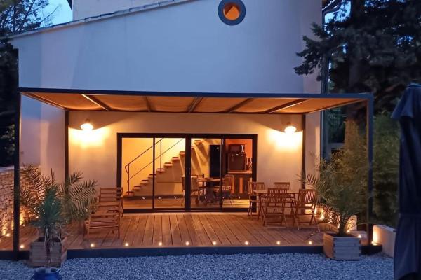 A la foto es mostra l'objecte Gîte cosy au coeur du Luberon situat a la ciutat de Lagnes.