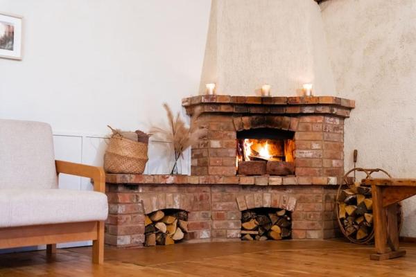 Na zdjęciu widoczny jest obiekt Cabin with sauna, near the beach położony w mieście Durbe.