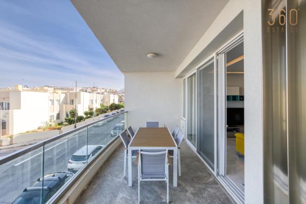 Auf dem Foto ist das Objekt Stunning 3BR home just off the promenade by 360 Estates in der Stadt Marsaskala zu sehen.