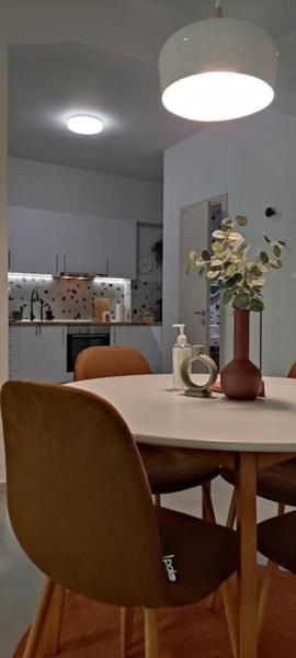 Sage Serenity central appartment, Салоники