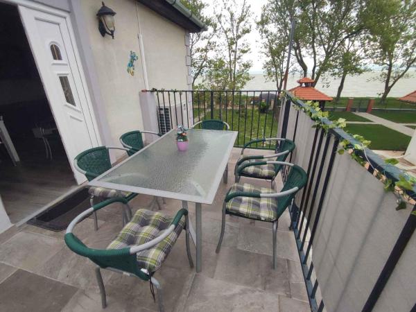 照片显示了位于Balatonboglár市的Apartment in Balatonboglar 50627物件。