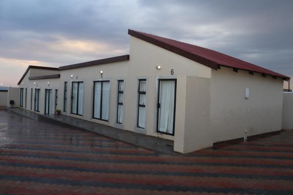 A la foto es mostra l'objecte Lesiba guesthouse situat a la ciutat de Kwamhlanga.