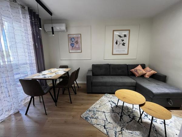 Charming Comfort Apartment, Tirana