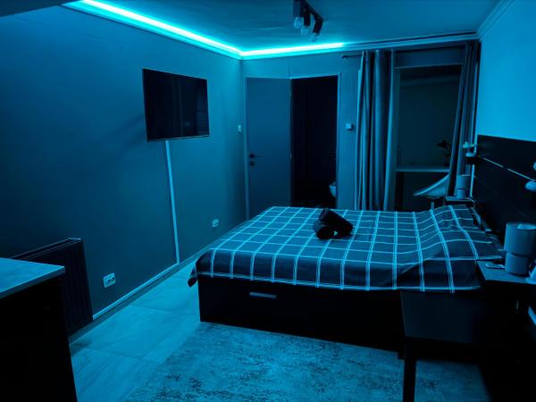 Studio Ultracentral, Bucarest