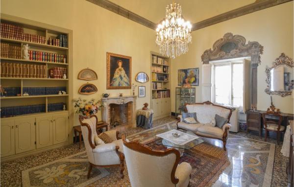 A la foto es mostra l'objecte Nice Apartment In Genova Sestri Ponente situat a la ciutat de Gènova.