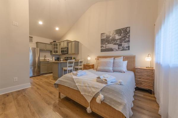 Foto 1: Arrowhead #4 - Walking distance to downtown Saugatuck, Updated studio
