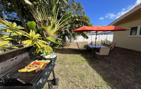Private 3 Bedroom Home In Beautiful Beach Community - Clearwater, FL