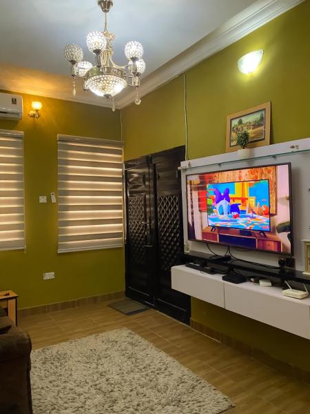 A la foto es mostra l'objecte VALLEY VIEW CONDO BEHIND UK EMBASSY IKEJA situat a la ciutat de Ikeja.