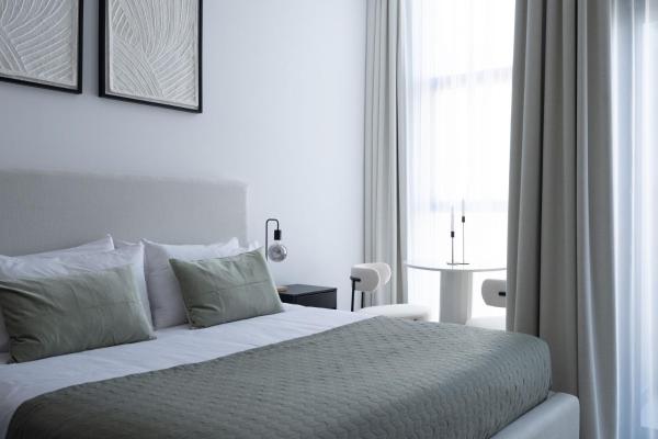 Zdjęcie 6: Waves - Comfort and Style in a 21st-Floor Studio With View