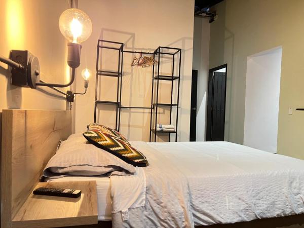 Φωτογραφία 8: Studio in Poblado near Envigado FRN103 By Roots Rentals