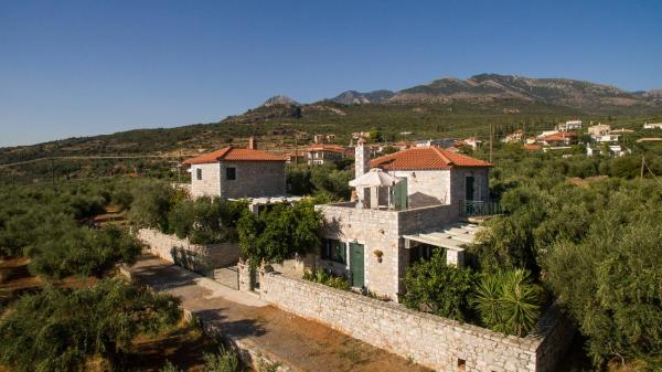 A la foto es mostra l'objecte villa skafidakia B situat a la ciutat de Riglia.