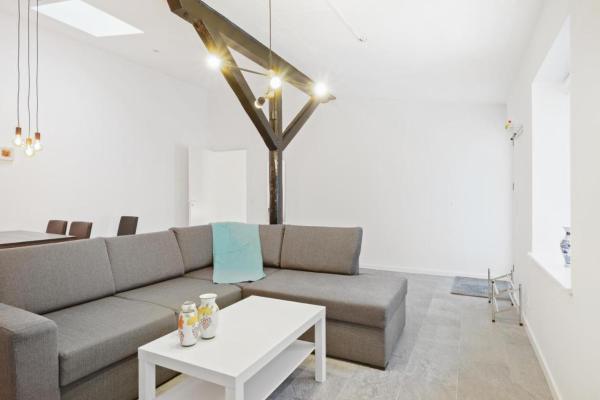 Στη φωτογραφία φαίνεται το αντικείμενο Charming - Luxurious 1 bedroom apartment in The Heart of Aalborg που βρίσκεται στην πόλη Άλμποργκ.