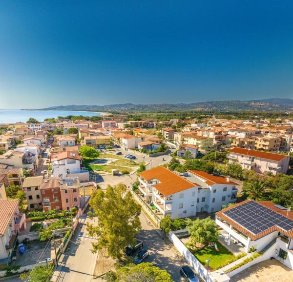 A la foto es mostra l'objecte Casa Elisa La Caletta situat a la ciutat de La Caletta.