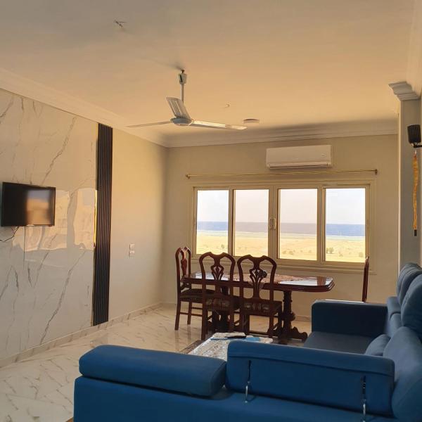 A la foto es mostra l'objecte Lareen's apartment situat a la ciutat de Quseir.