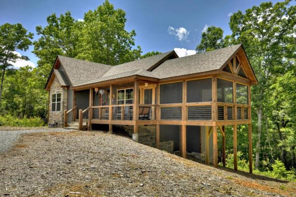French Kisses - Carters Lake, GA