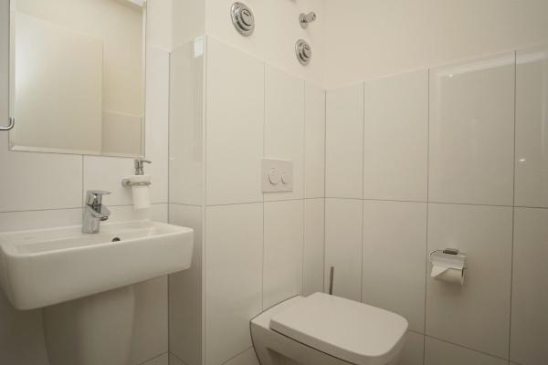 Foto 7: Meeresblickresidenzen Ferienwohnung Nr 56 mit Sauna- und Schwimmbadnutzung im AHOI Sellin
