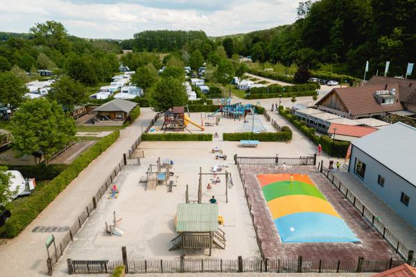 På billedet ses objektet Glamping Meersen beliggende i byen Meerssen.