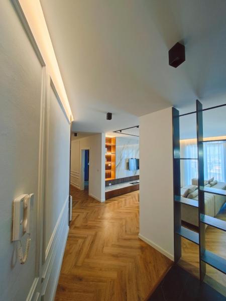 Στη φωτογραφία φαίνεται το αντικείμενο The Loft Luxury Apartment που βρίσκεται στην πόλη Σκόδρα.
