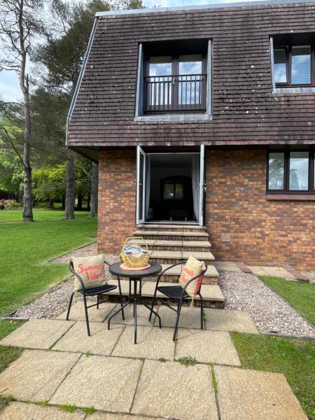 写真にはBlackford市にあるGleneagles Rentalが写っています。