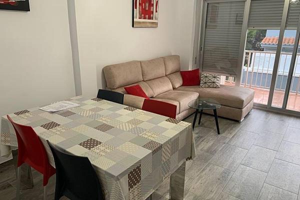Στη φωτογραφία φαίνεται το αντικείμενο Apartamento para 5 personas en Faro de Cullera που βρίσκεται στην πόλη Faro de Cullera.