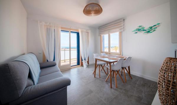 A la foto es mostra l'objecte R155 - Apartamento Frente al Mar en Coma-Ruga 2 situat a la ciutat de Coma-ruga.