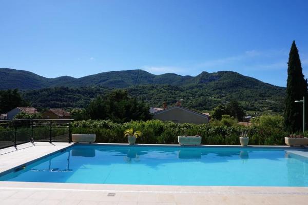 A la foto es mostra l'objecte La Villa d'Antan situat a la ciutat de Nyons.