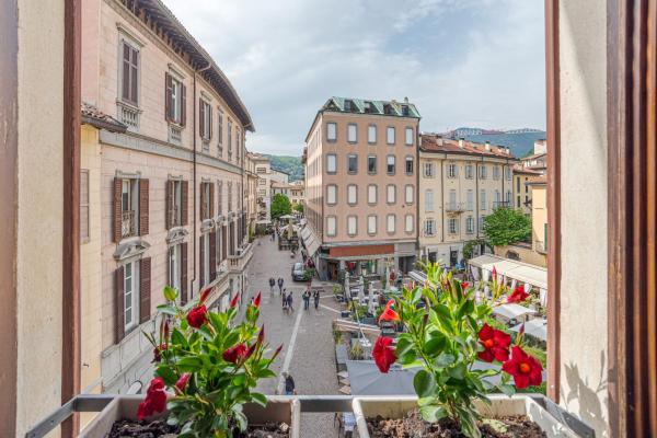 Magical Mazzini Apartment - By Relais Di Giada - Como