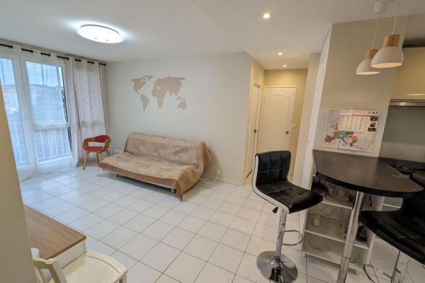 Auf dem Foto ist das Objekt L'appartement du Parc in der Stadt Cachan zu sehen.