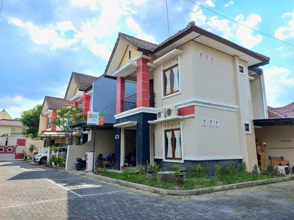A la foto es mostra l'objecte Homestay Jogja Simply Homy Unit Ambarukmo 3 dekat Jogja Expo Center JEC situat a la ciutat de Bantul.