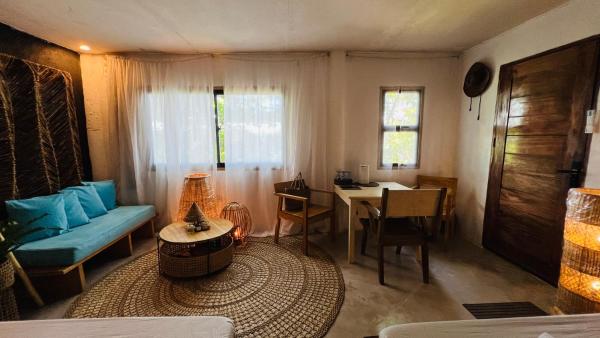 Na fotografii je vidět objekt Family Room with Sea View 25 sqm nacházející se ve městě Capalonga.