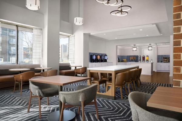 A la foto es mostra l'objecte Homewood Suites by Hilton Omaha - Downtown situat a la ciutat de Carter Lake.