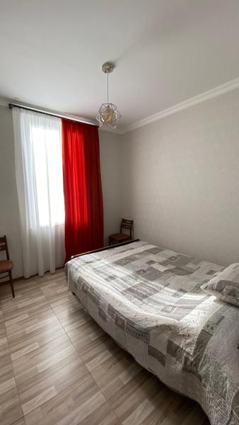 På bildet vises objektet მშვიდი-Mshvidi som ligger i byen Manavi.