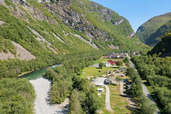 Nella foto è visibile l'oggetto Utladalen Camping situato nella città di Øvre Årdal.