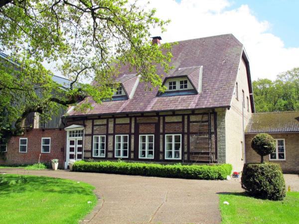 写真にはHörne市にあるApartment Gut Hörne-2 by Interhomeが写っています。
