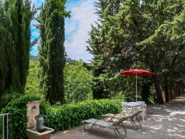 På billedet ses objektet Holiday Home Le Prunier by Interhome beliggende i byen Oraison.
