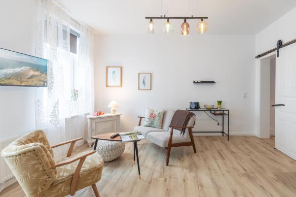 На фото показан объект Buchenheinrich Karlas blau Stuuv, расположенный в городе Гардинг.