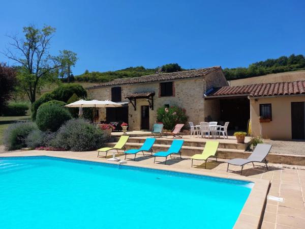 A la foto es mostra l'objecte Gîte en pierre avec piscine Cordes-Ciel situat a la ciutat de Bournazel.