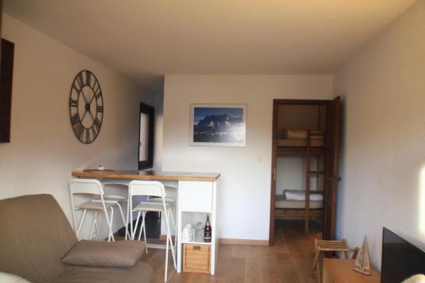 Na fotografii je vidět objekt Yeti YT46B5 COSY & MOUNTAIN 4 Pers nacházející se ve městě Châtel.