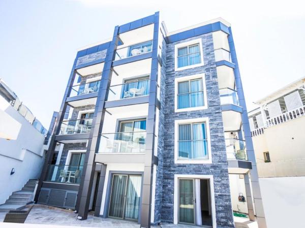 Na fotografii je vidět objekt M2 Hotel nacházející se ve městě Konacik.