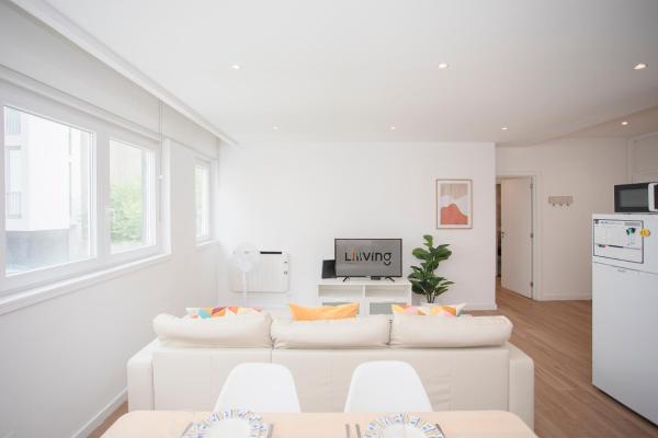 Фотография 2: Liiiving in Matosinhos - Seaside Cosy Apartment