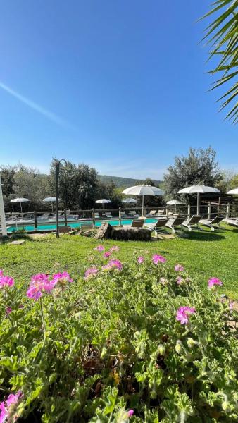 På billedet ses objektet Agriturismo e Glamping Serraiola Alta beliggende i byen Frassine.